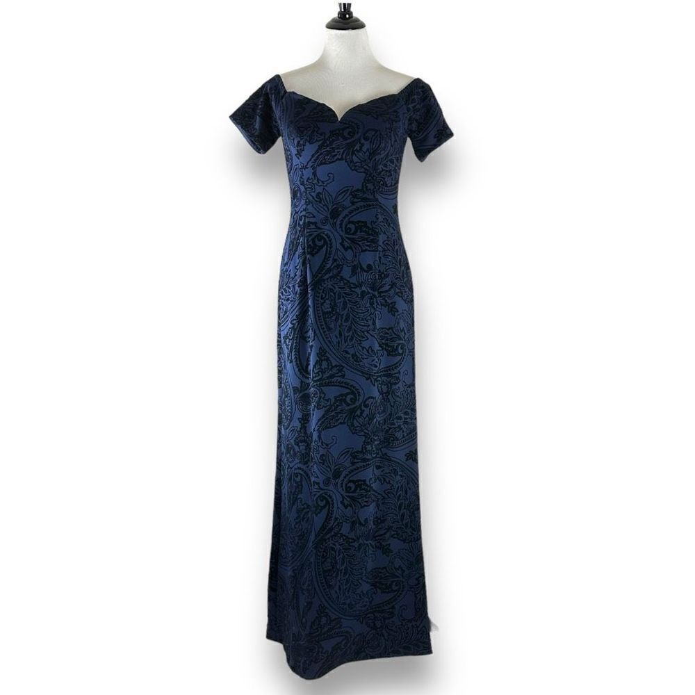 Adrianna Papell Sweatheart Neck Off Shoulder Gown Black Blue‎